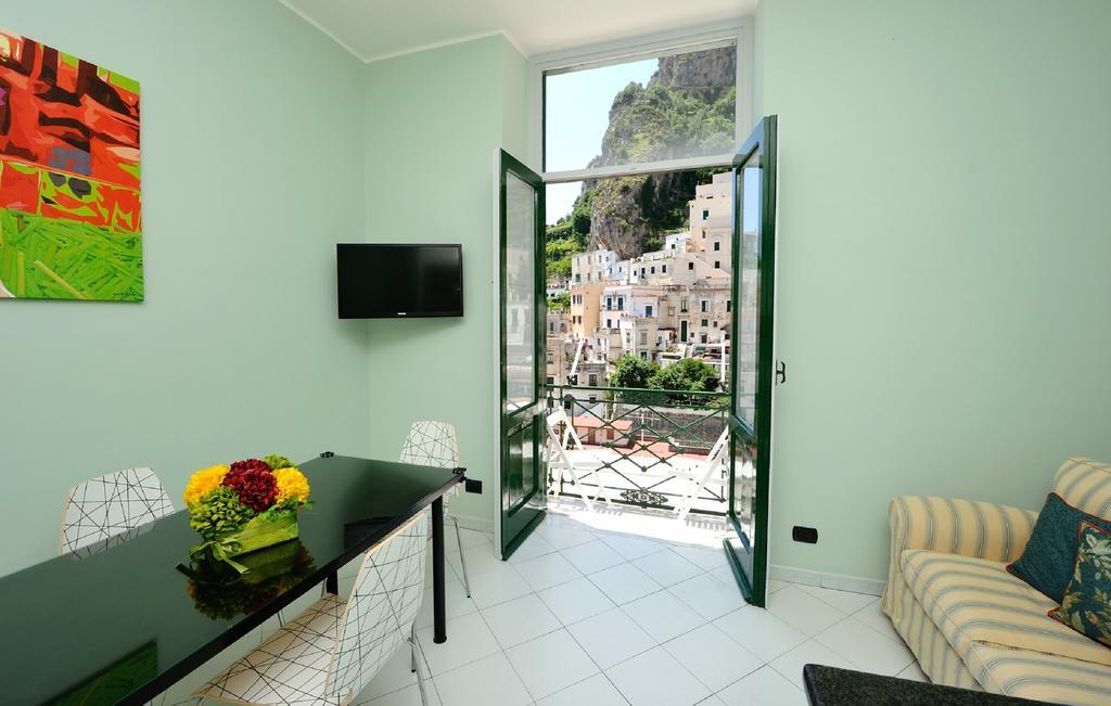 Lae Domus Apartment Атрани Стая снимка