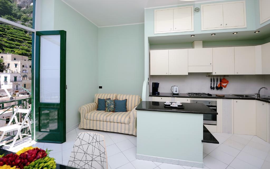 Lae Domus Apartment Атрани Стая снимка